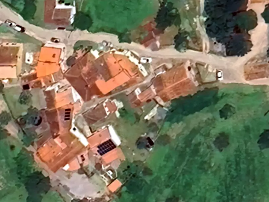 Immagine 11 di Casa indipendente in vendita  in Via Ceraio a Vernio