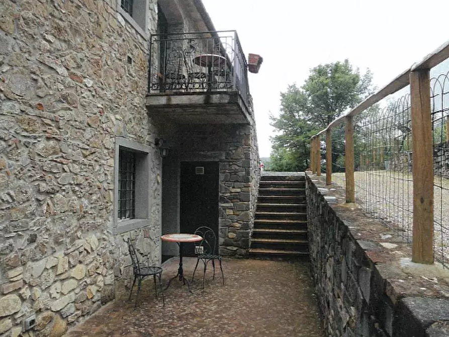 Immagine 5 di Stabile in vendita  in Via Pimonte  a Barberino Di Mugello