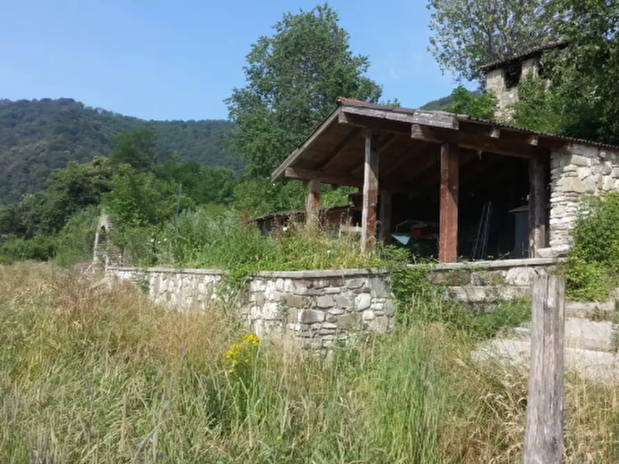 Immagine 10 di Casa indipendente in vendita  in Dozio  a Valgreghentino