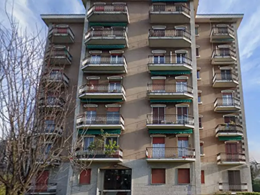 Immagine 3 di Appartamento in vendita  in Via Torino a Rozzano