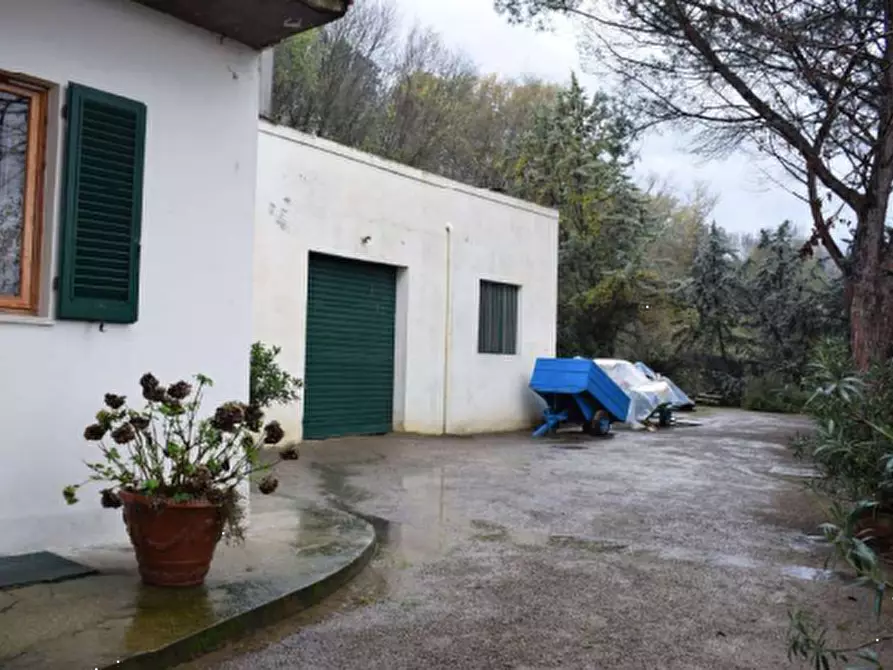 Immagine 12 di Casa indipendente in vendita  in Via Livornese a Lastra A Signa