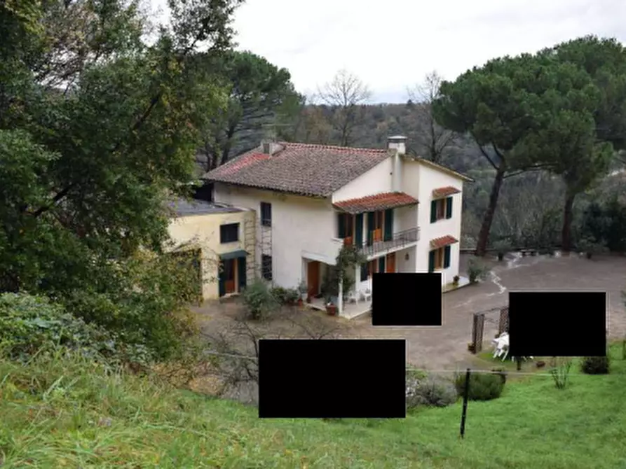 Immagine 14 di Casa indipendente in vendita  in Via Livornese a Lastra A Signa