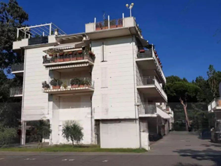 Immagine 2 di Appartamento in vendita  in Via Marina a Ravenna