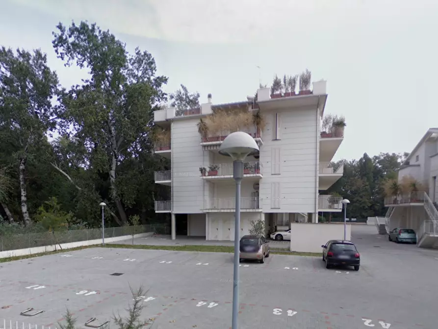 Immagine 11 di Appartamento in vendita  in Via Marina a Ravenna