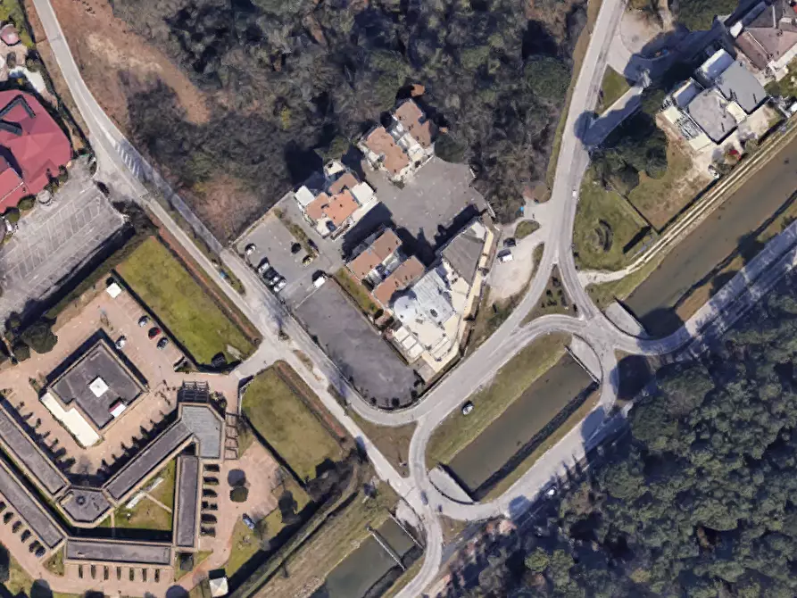 Immagine 16 di Appartamento in vendita  in Via Marina a Ravenna