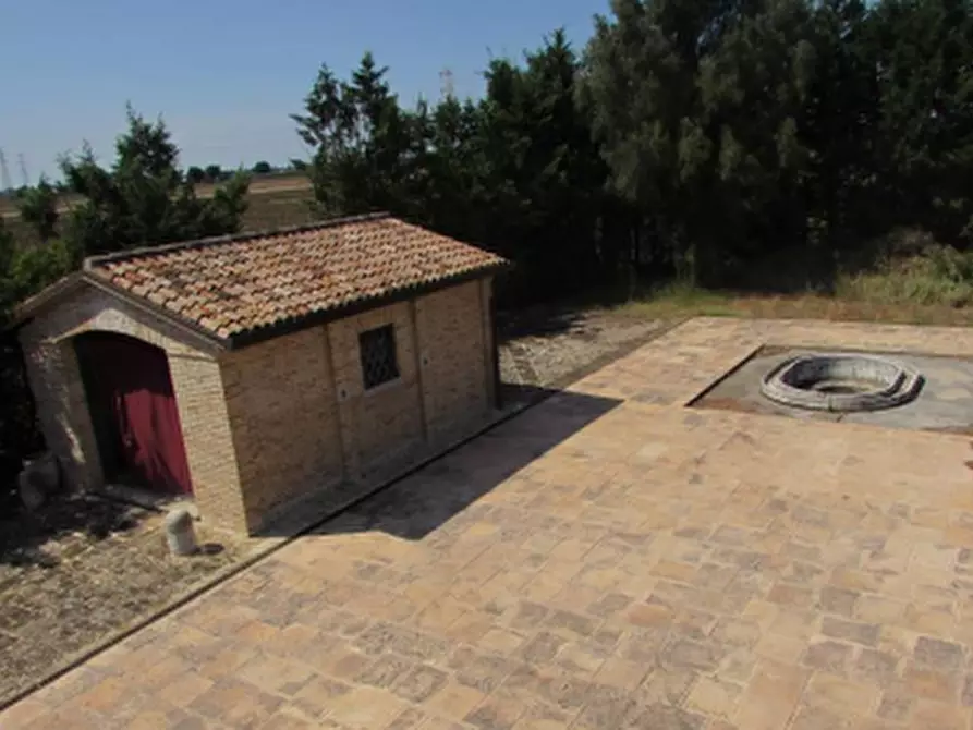 Immagine 13 di Villa in vendita  in Località San Zaccaria a Ravenna