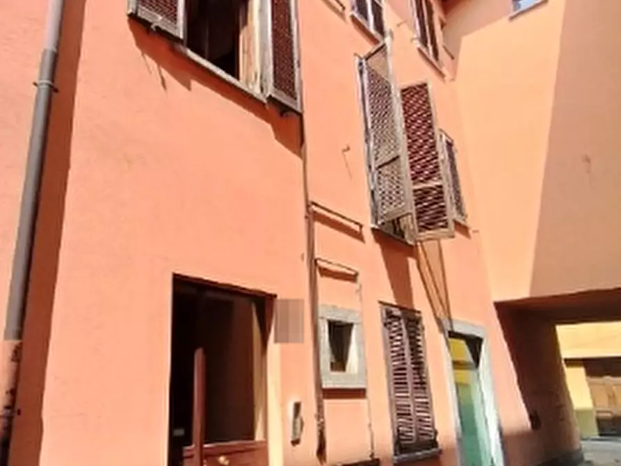 Immagine 2 di Appartamento in vendita  in Vicolo Sant'Agata  a Oggiono