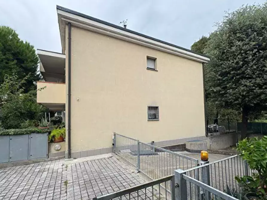 Immagine 2 di Appartamento in vendita  in Via Nino Bixio  a Castel Bolognese