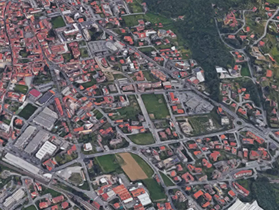 Immagine 24 di Negozio in vendita  in Via Camillo Benso Conte di Cavour  a Oggiono