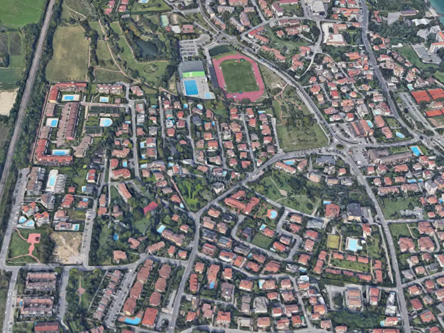 Immagine 9 di Villa in vendita  in Via Giacomo Puccini a Desenzano Del Garda