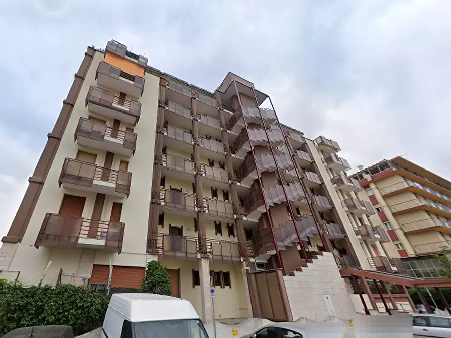 Immagine 5 di Appartamento in vendita  in Via Sarsina a Ravenna