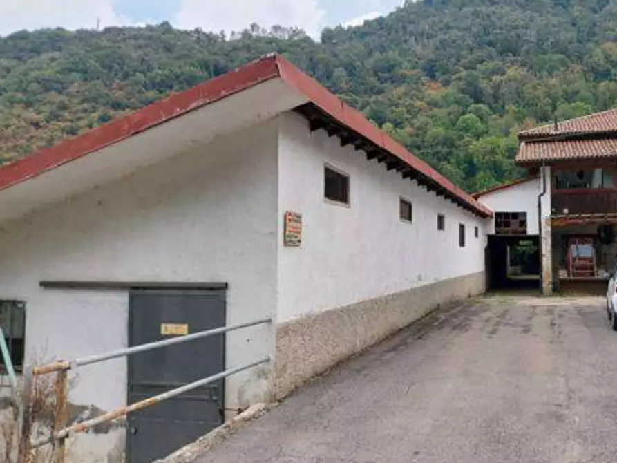 Immagine 9 di Capannone industriale in vendita  in via Spersiglio a Pradalunga