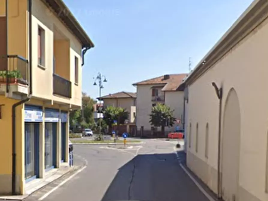 Immagine 4 di Appartamento in vendita  in Via Goffredo Mameli a Romano Di Lombardia