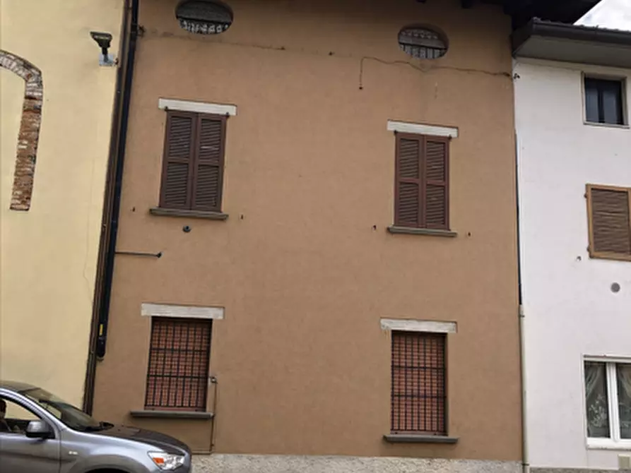 Immagine 1 di Appartamento in vendita  in Piazza S Vincenzo a Madone