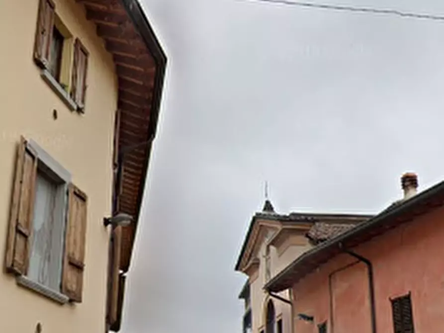 Immagine 8 di Appartamento in vendita  in Piazza S Vincenzo a Madone