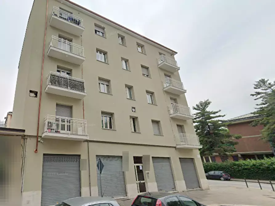 Immagine 8 di Appartamento in vendita  in Via Publio Elvio Pertinace  a Torino