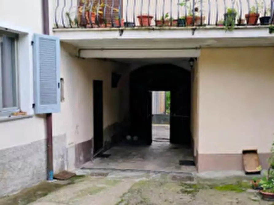 Immagine 2 di Appartamento in vendita  in Vicolo Piatti a Viggiù