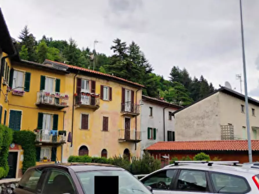 Immagine 9 di Appartamento in vendita  in Vicolo Piatti a Viggiù