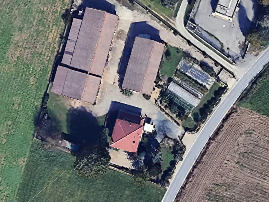 Immagine 10 di Appartamento in vendita  in Str. Fontaneto a Chieri