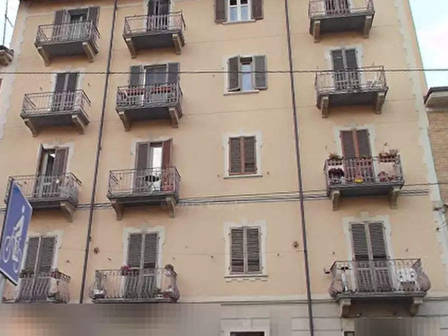 Immagine 2 di Appartamento in vendita  in Via Venarìa a Torino