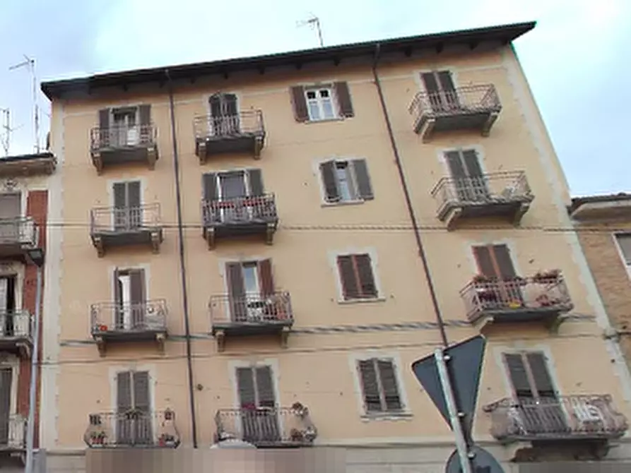 Immagine 10 di Appartamento in vendita  in Via Venarìa a Torino