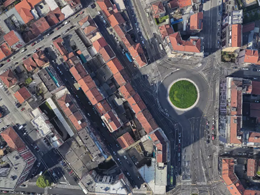 Immagine 13 di Appartamento in vendita  in Via Venarìa a Torino