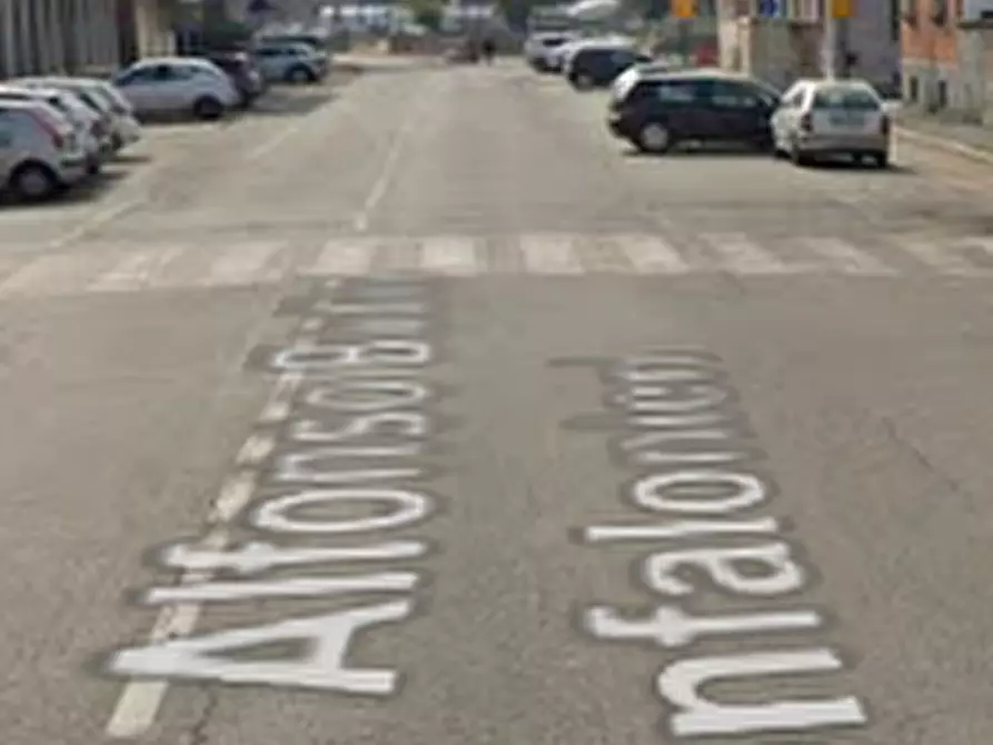 Immagine 5 di Appartamento in vendita  in Via Alfonso Badini Confalonieri a Torino