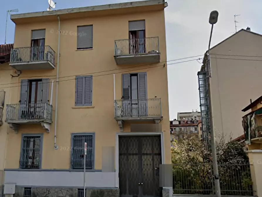Immagine 1 di Appartamento in vendita  in Via Alfonso Badini Confalonieri a Torino