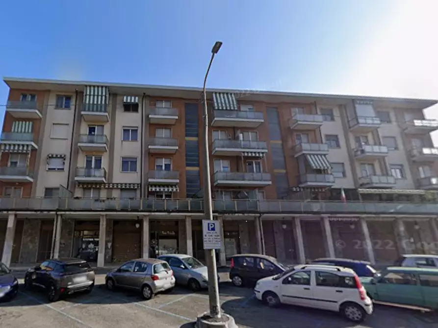 Immagine 1 di Appartamento in vendita  in Via Montello a Venaria Reale