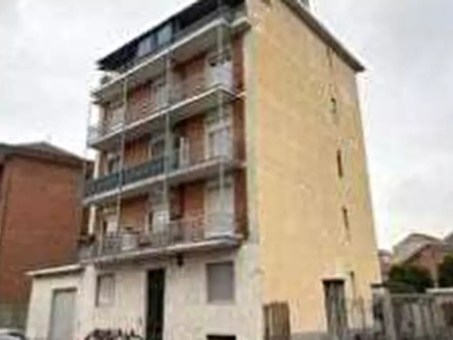 Immagine 3 di Appartamento in vendita  in Via Monte Cengio  a Torino