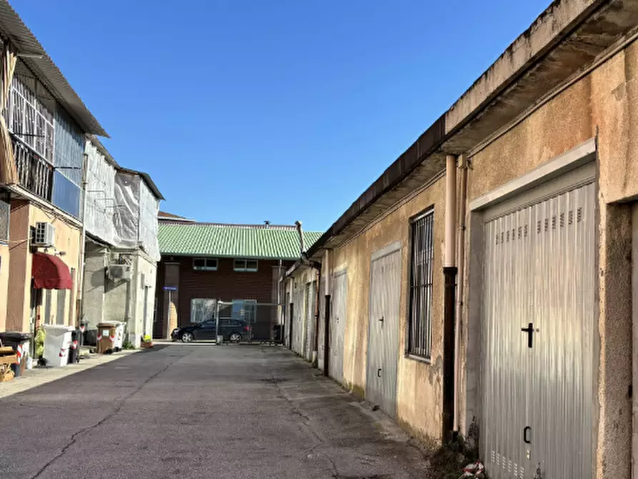 Immagine 6 di Appartamento in vendita  in Via Santa Maria a Moncalieri