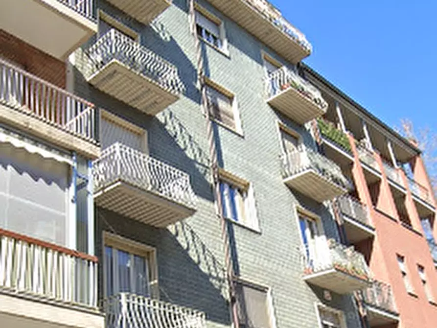 Immagine 9 di Appartamento in vendita  in Via Monginevro  a Torino