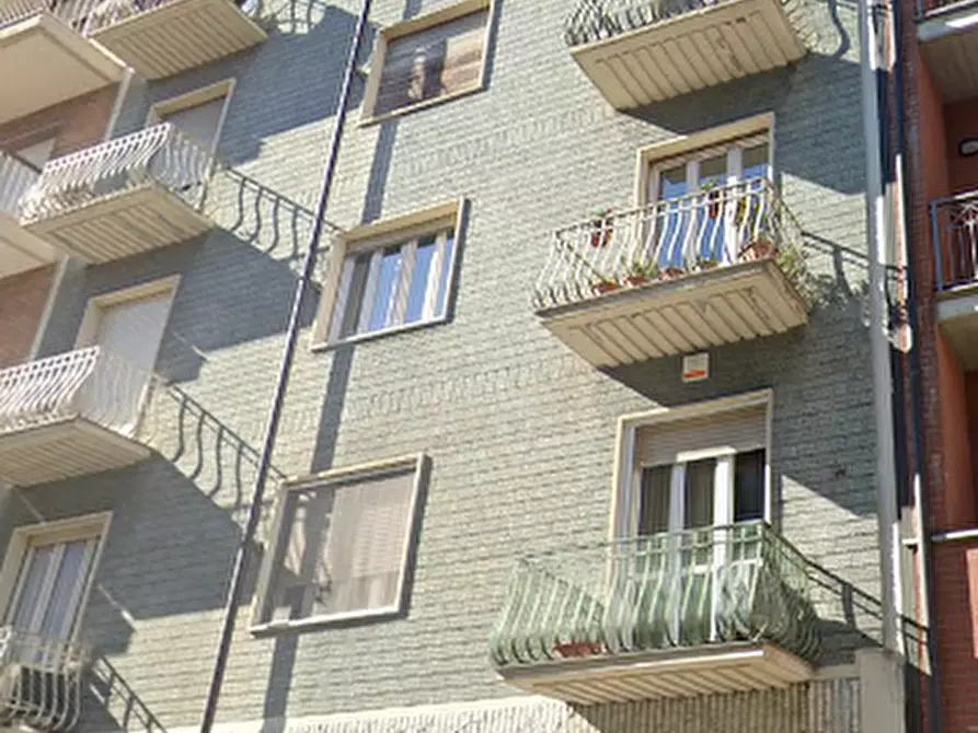 Immagine 12 di Appartamento in vendita  in Via Monginevro  a Torino