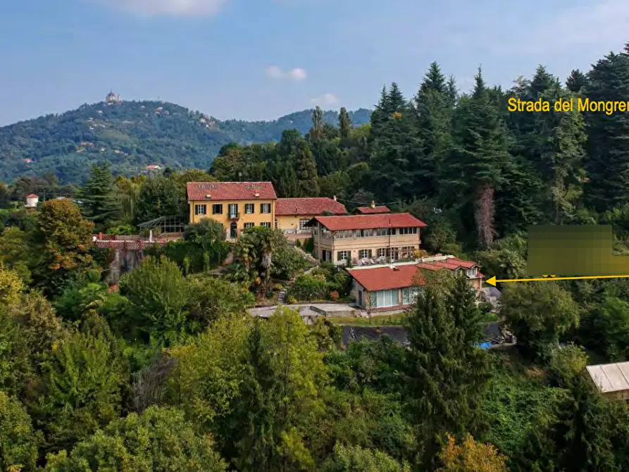 Immagine 1 di Casa indipendente in vendita  in Strada Mongreno a Torino