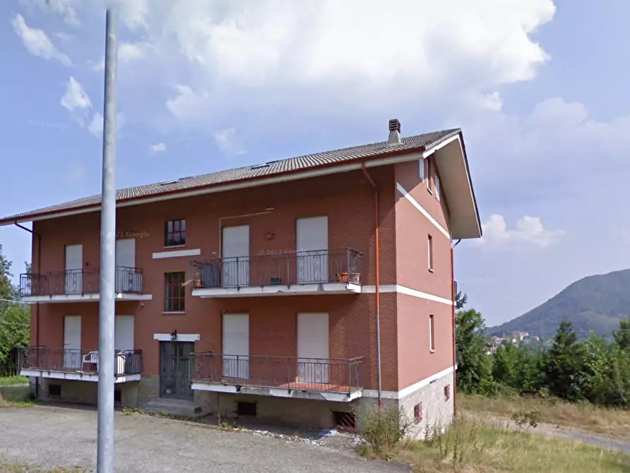 Immagine 19 di Appartamento in vendita  in Via Regione Momello a Lanzo Torinese