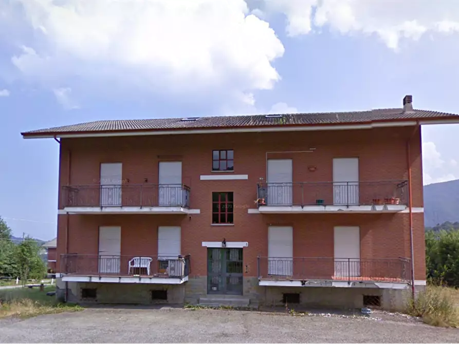 Immagine 20 di Appartamento in vendita  in Via Regione Momello a Lanzo Torinese