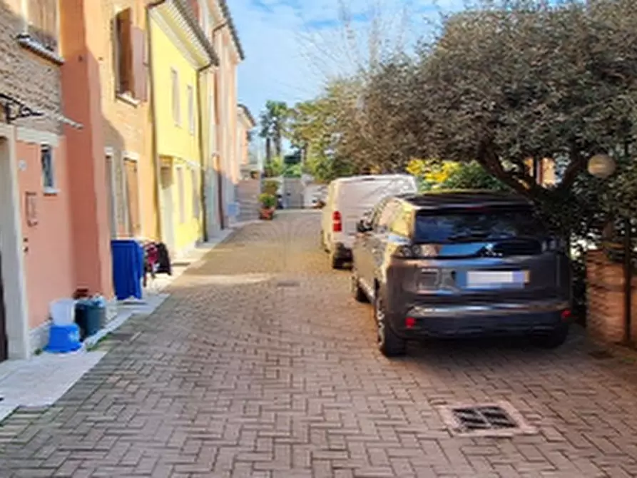 Immagine 5 di Porzione di casa in vendita  in Via Duca Degli Abruzzi a Villafranca Di Verona