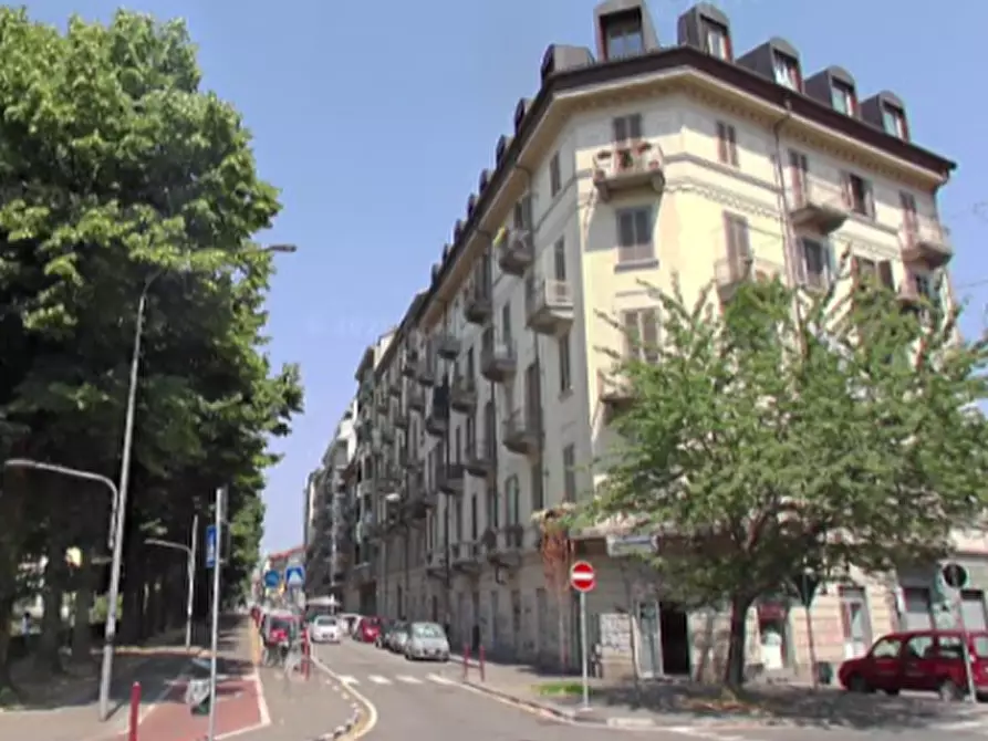 Immagine 11 di Mansarda in vendita  in Corso Vercelli  a Torino