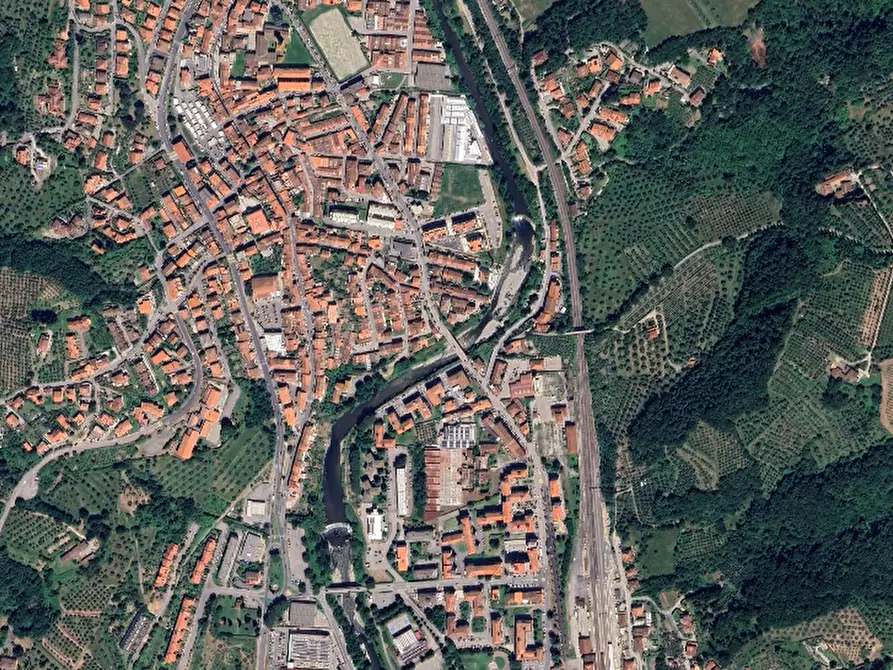 Immagine 4 di Capannone industriale in vendita  in Via XX Settembre a Vaiano