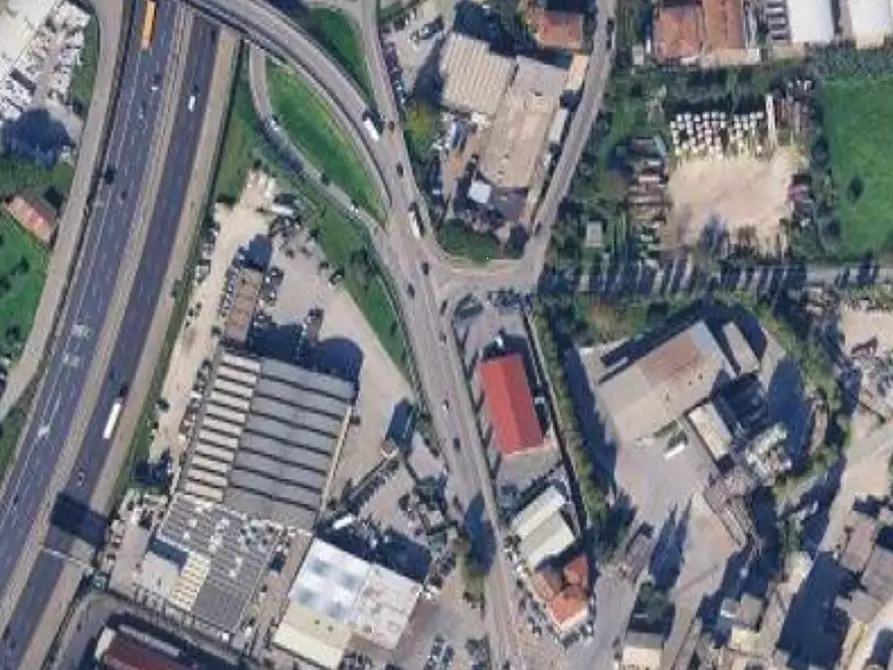 Immagine 1 di Ufficio in vendita  in Via Francesco Petrarca a Calenzano