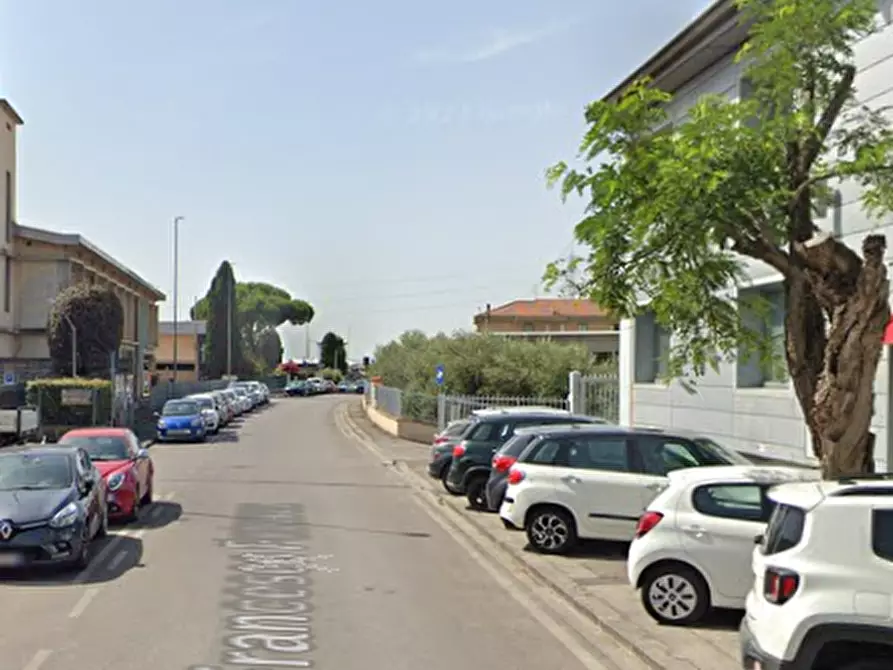 Immagine 10 di Ufficio in vendita  in Via Francesco Petrarca a Calenzano