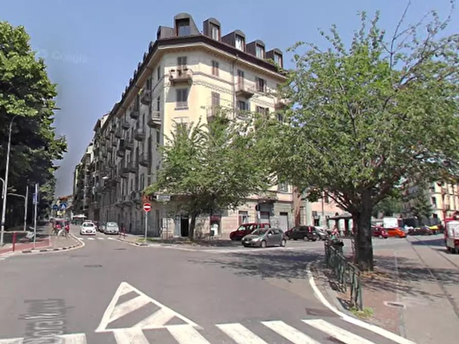 Immagine 15 di Appartamento in vendita  in Corso Vercelli  a Torino