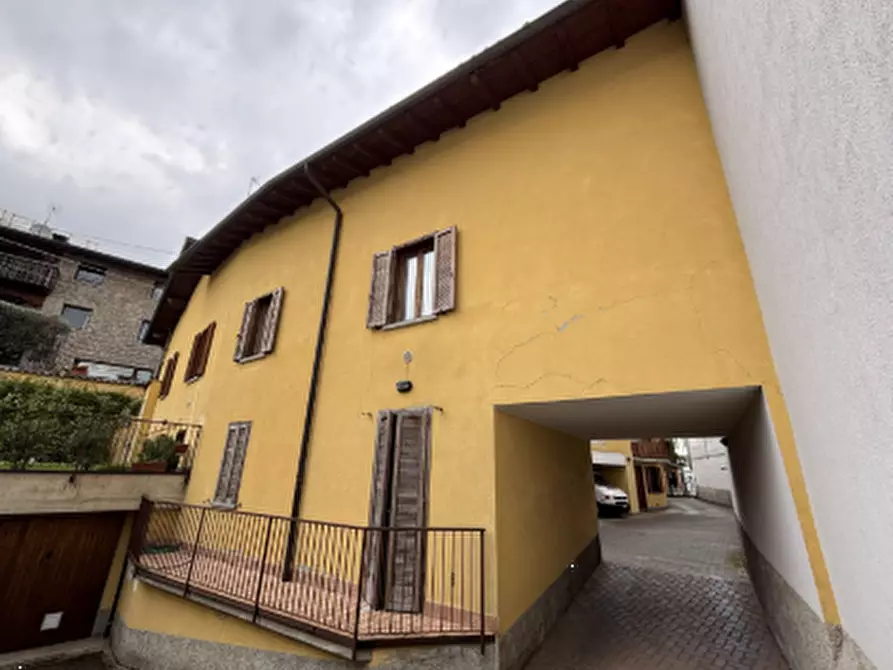 Immagine 4 di Appartamento in vendita  in Via Bonelli a Albino