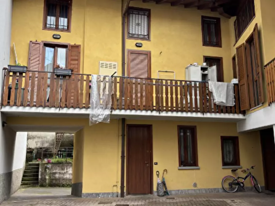 Immagine 1 di Appartamento in vendita  in Via Bonelli a Albino