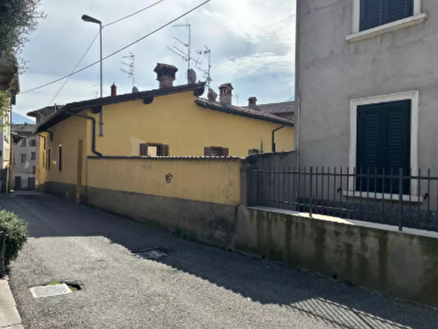 Immagine 6 di Appartamento in vendita  in Via Bonelli a Albino