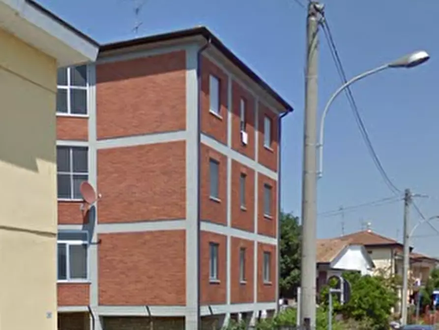 Immagine 4 di Appartamento in vendita  in Via Schieppati Franco a Calcio