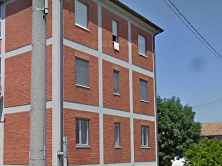 Immagine 5 di Appartamento in vendita  in Via Schieppati Franco a Calcio