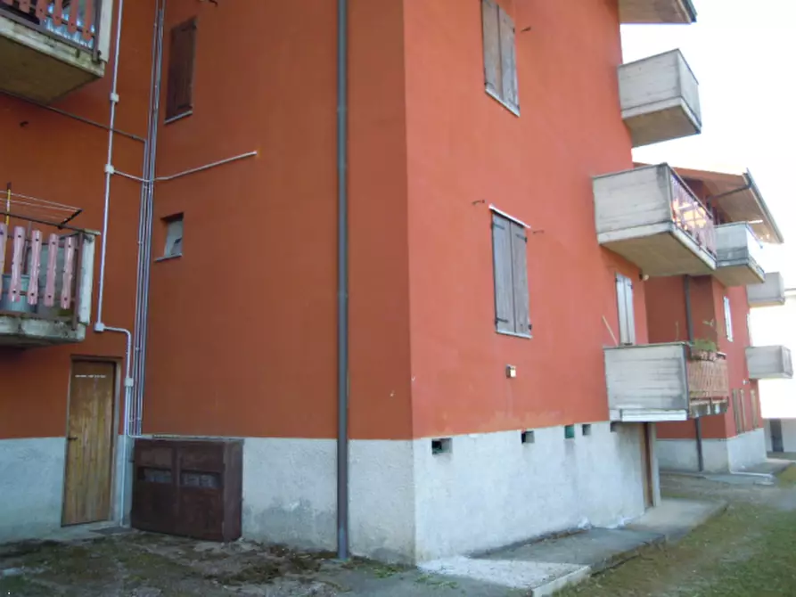 Immagine 4 di Appartamento in vendita  in via Torre a Zogno