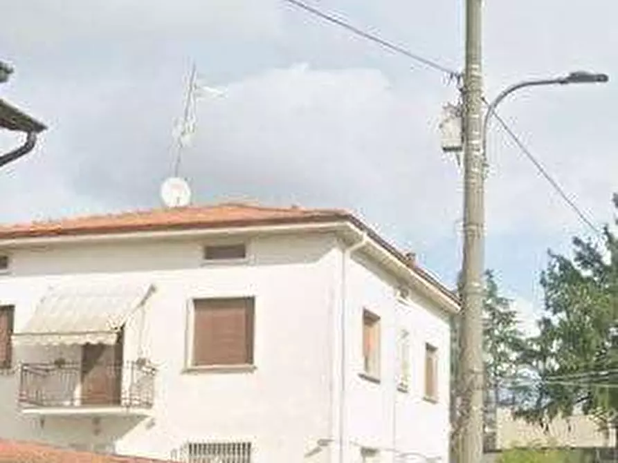 Immagine 18 di Villa in vendita  in Via Giovanni Pascoli a Cavaria Con Premezzo