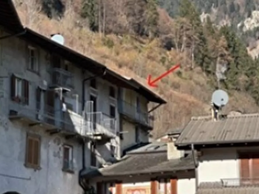 Immagine 1 di Porzione di casa in vendita  in Via Bereri a Mezzoldo